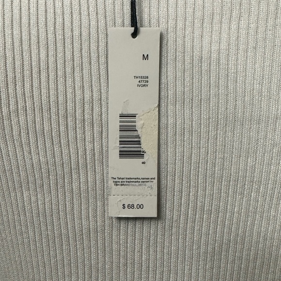 Tahari White Cut-Out Ribbed Long Sleeve Top - Women size medium - Picture 8 of 10